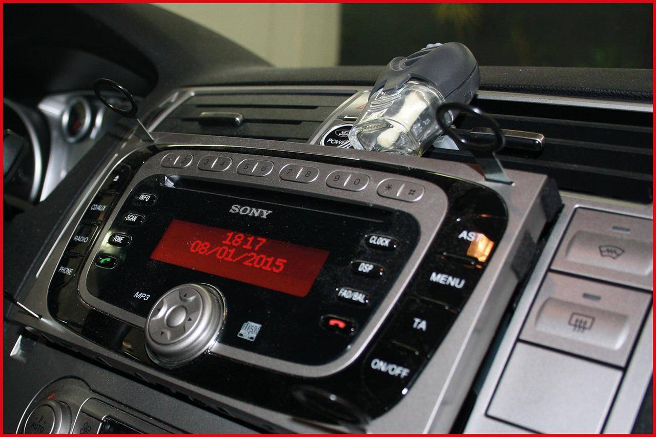 KS TOOLS Radio-/Navigationsgert Entriegelungswerkzeug, 2-tlg u.a.fr