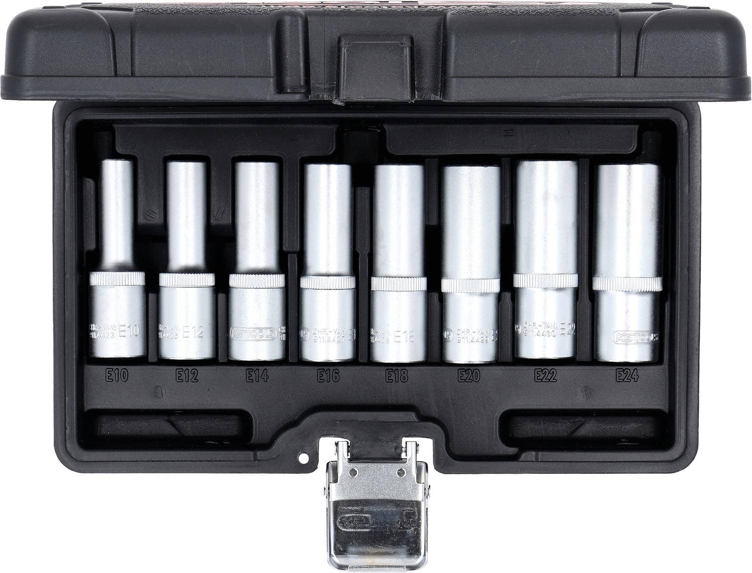 Ein Satz von neun Silber-Steckschlüsseleinsätzen in einem schwarzen Kunststoffkoffer, die jeweils mit Größen von E10 bis E24 beschriftet sind.