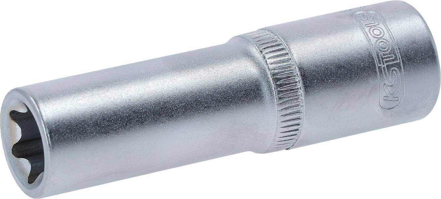Nahaufnahme einer metallischen Taschenlampe, die den strukturierten Griff und einen Teil des zylindrischen Gehäuses zeigt und auf Mobilität und Robustheit hindeutet.