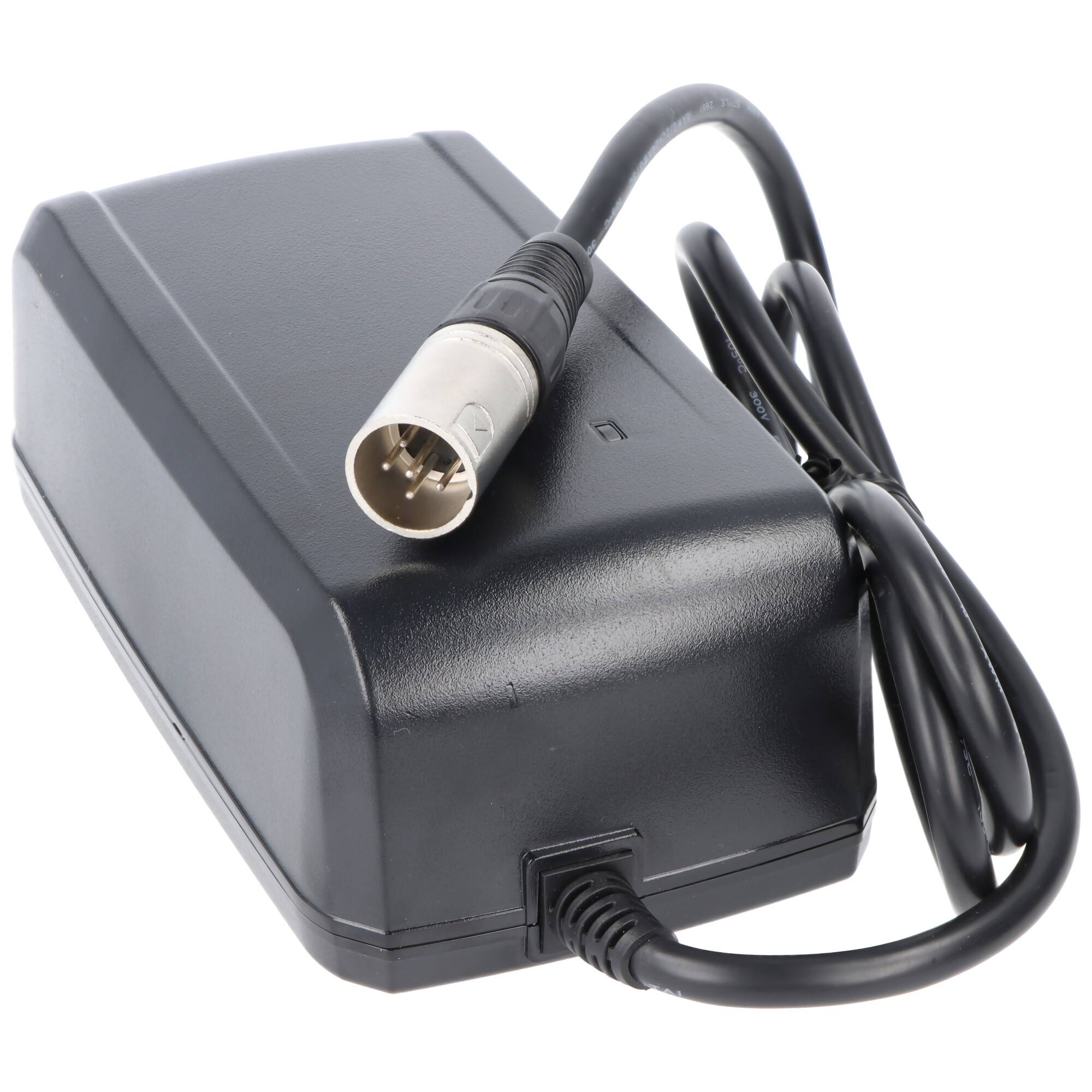 Giant EnergyPak Akku Schnell-Ladegerät 41.8V 5 pins, XLR 5-polig, DPS-83CB A, GLI180A, NC-SSC05GNT