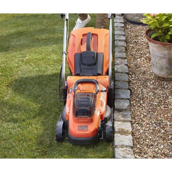 BLACK & DECKER 18V LITHIUM Akku-Rasenmäher 33 cm - 2,5 Ah - 2 Batterien - 1 Ladegerät - BCMW3318L2-QW