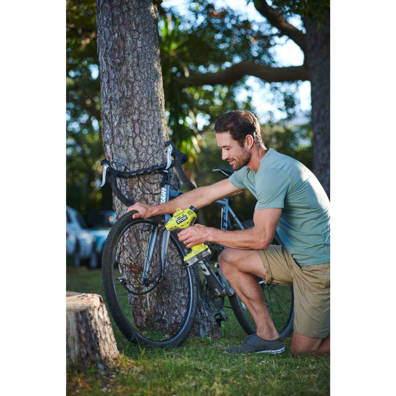 RYOBI Akku-Handkompressor R18PI-0 18V