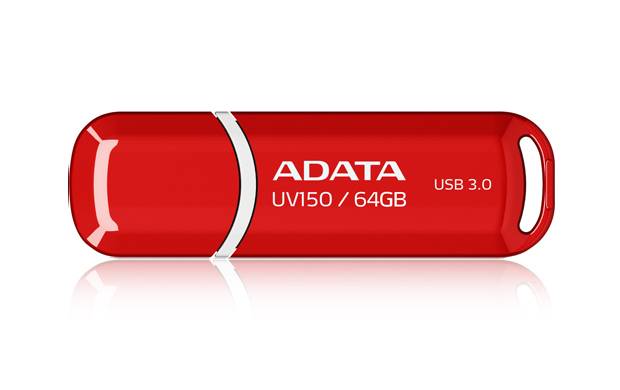 Roter ADATA UV150 64GB USB 3.0 Flash-Laufwerk auf weißem Hintergrund