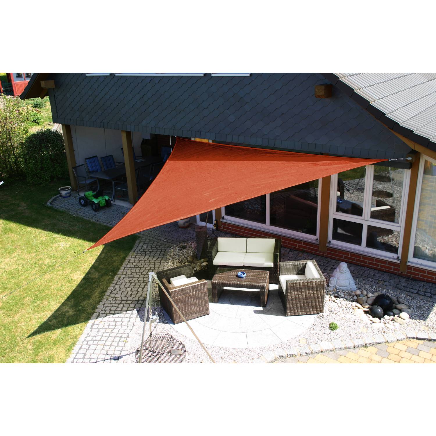 EDUPLAY 160123 Sonnenschutz Sonnensegel, 5x5x5m, Dreieck, wasserabweisend, rostrot