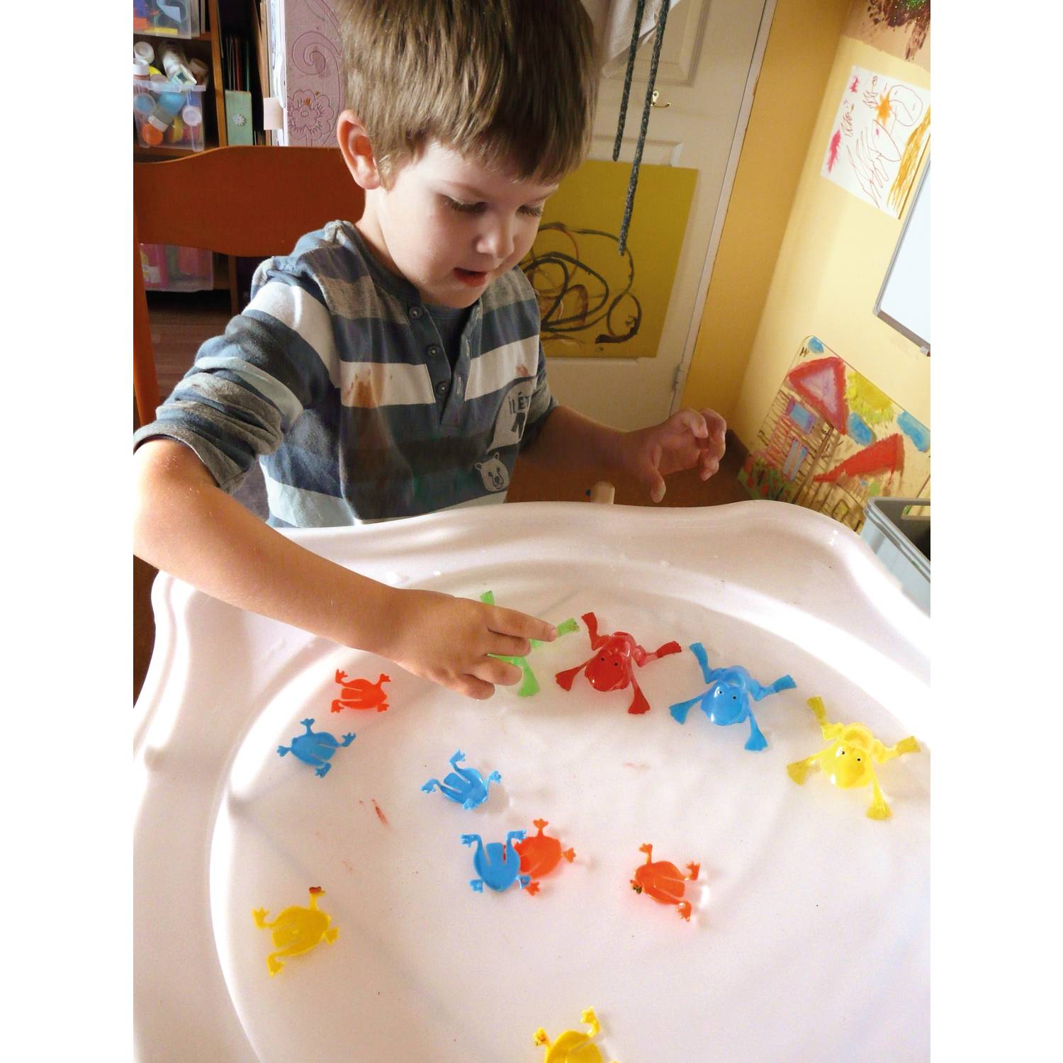 EDUPLAY 110341 Faszinationsschale für Leuchtkübel, Kunststoff, Ø 56 cm, 5 cm hoch, natur/weiß