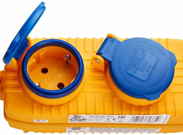 Schutzkontaktverlängerung m.Powerblock 5m H07RN-F 3x1,5 mm²