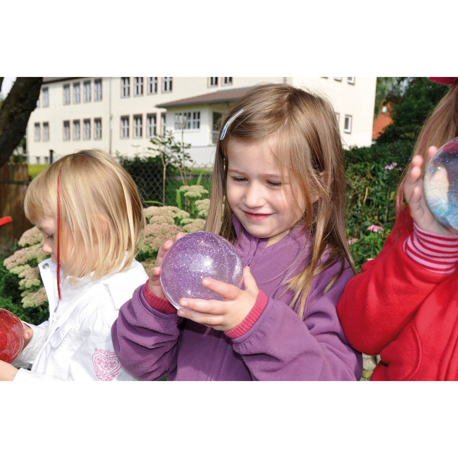 EDUPLAY 130111 Riesenflummi ca. Ø 10 cm mit Wasser und Glitter gefüllt (Farbe zufällig, 1 Stück)