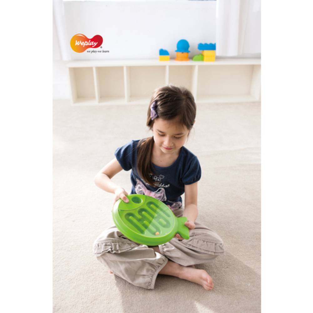 Weplay KF0005 Tricky Fish Balance Fisch, grün mit 2 Kugeln, grün