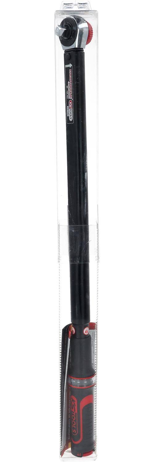 Ein schwarzer Eyeliner-Stift in einer durchsichtigen rechteckigen Plastikbox, der das schlichte und minimalistische Design des Stifts zur Geltung bringt.