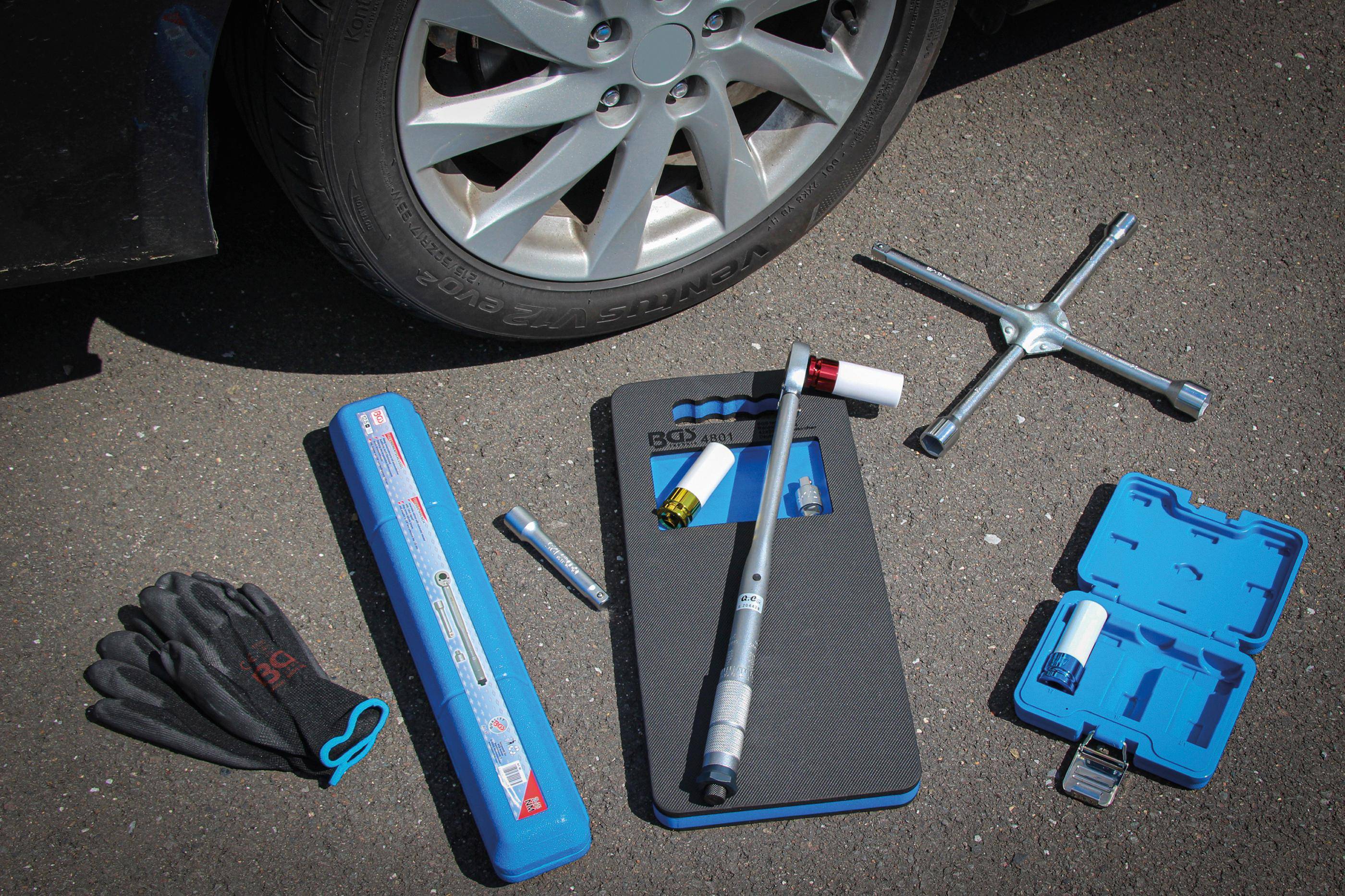 BGS technic Radwechsel-Service-Satz mit Rangier-Wagenheber 2,5 t |