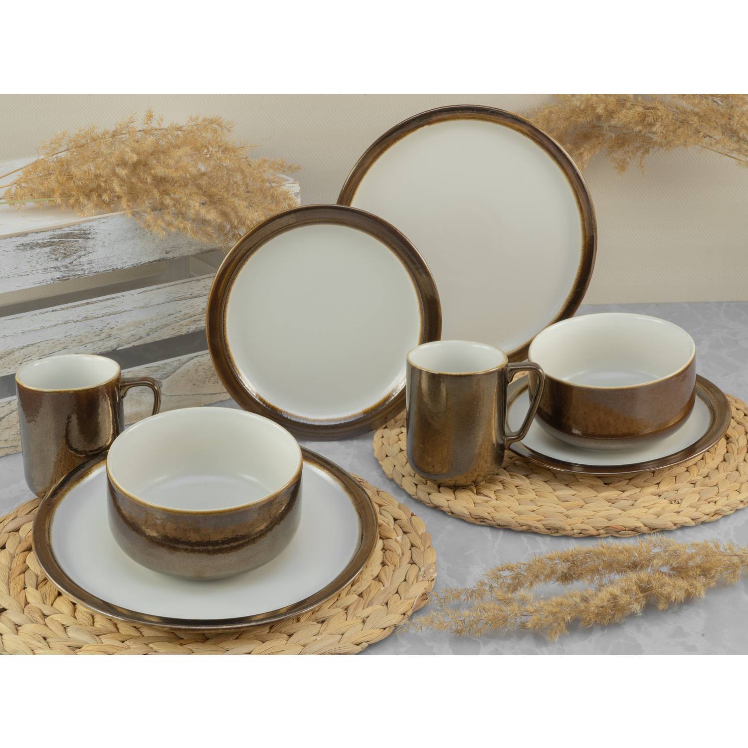 CreaTable 23590 Kombiservice Modern Industrial für 2 Personen, Steinzeug, weiß/gold (1 Set, 8-teilig)