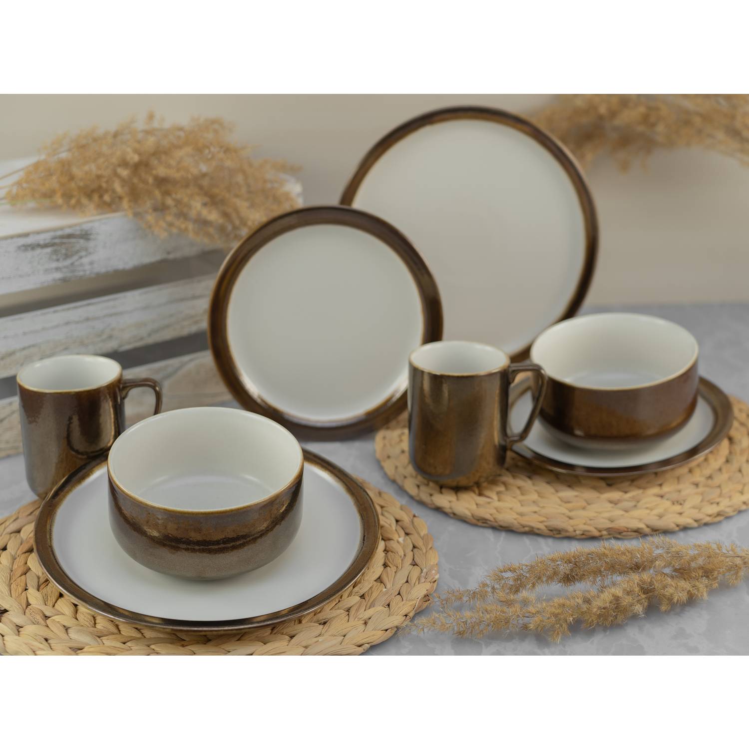 CreaTable 23590 Kombiservice Modern Industrial für 2 Personen, Steinzeug, weiß/gold (1 Set, 8-teilig)