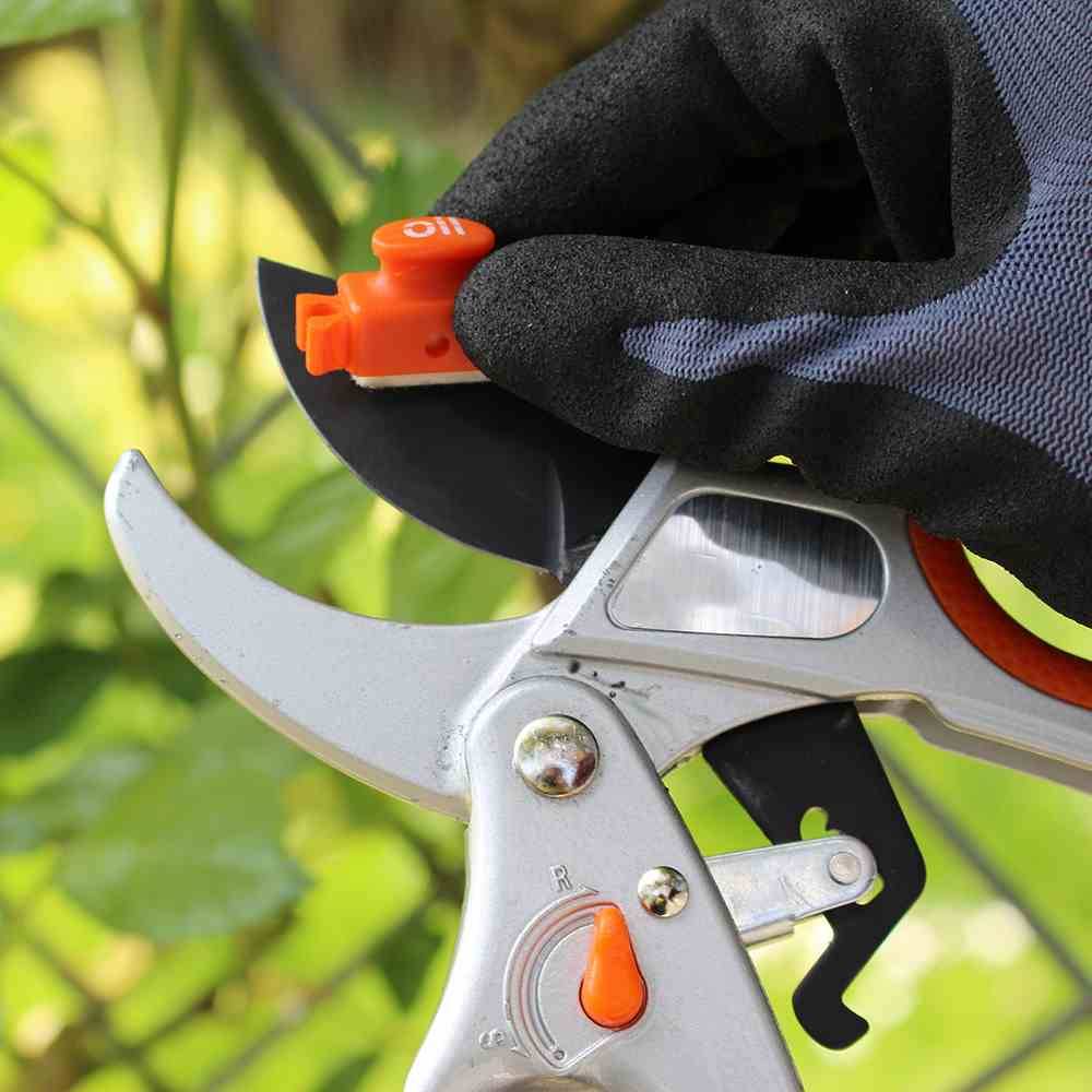 Siena Garden 557-309 Ratschenschere 20,5 cm, grausilber/schwarz/orange