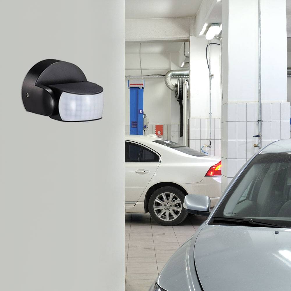 LED Röhre mit Bewegungsmelder Feuchtraum LED Feuchtraumleuchte 120 cm Werkstattlampe Wannenleuchte, IP65, 1x LED 36W 4320lm neutralweiß, L 120 cm