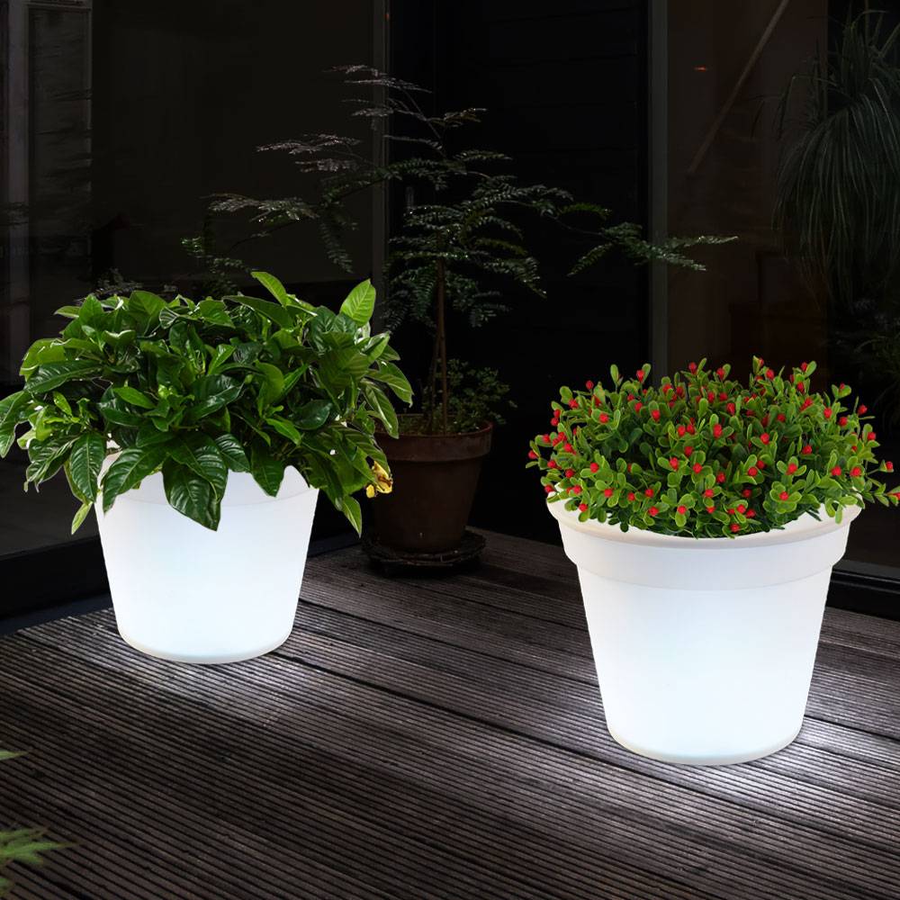Solar LED Blumenkübel Blumentopf Blumentopf leuchtend Solar Blumentopf Beleuchtung, weiß satiniert, Akku LED neutralweiß, H 19 cm, 3er Set