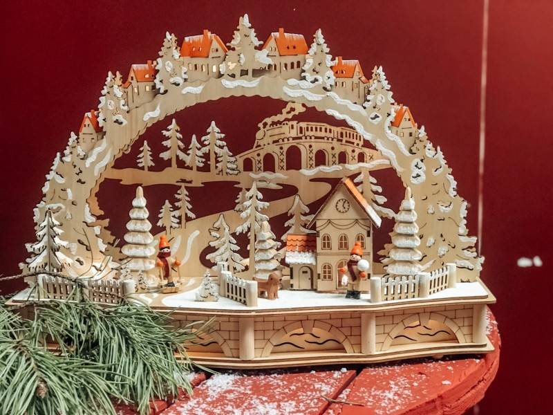 2 Stück Hellum LED-Holzleuchter (B) 525007