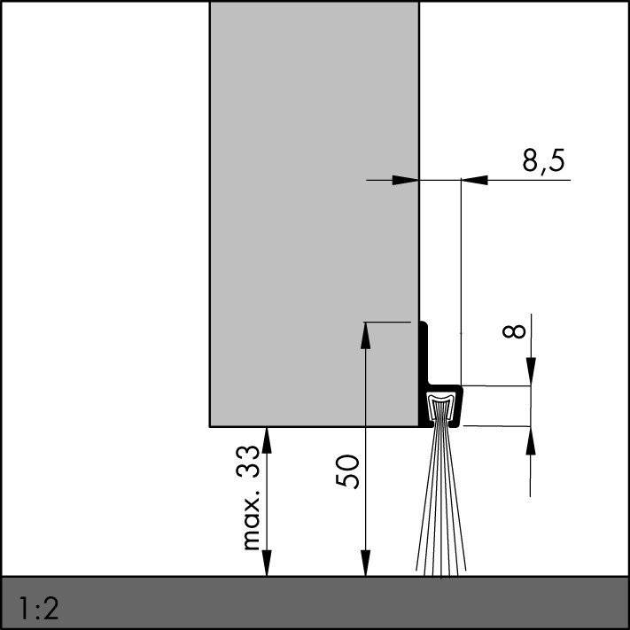Diagramm einer Türschwelle mit Abmessungen: Höhe 50 mm, Breite 8,5 mm, maximale Lücke 33 mm. Wasserspeier an der unteren rechten Ecke.