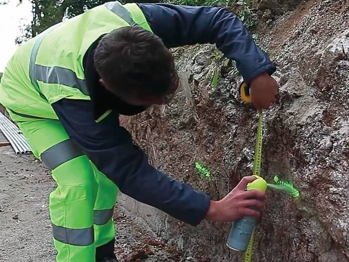 Markierungsspray IDEAL neonrot 500ml Spraydose SOPPEC