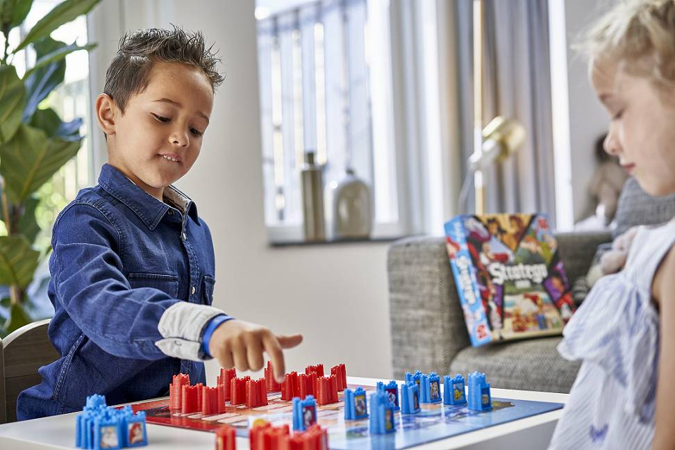 Jumbo Spiele. Disney Stratego Junior, Strategiespiel