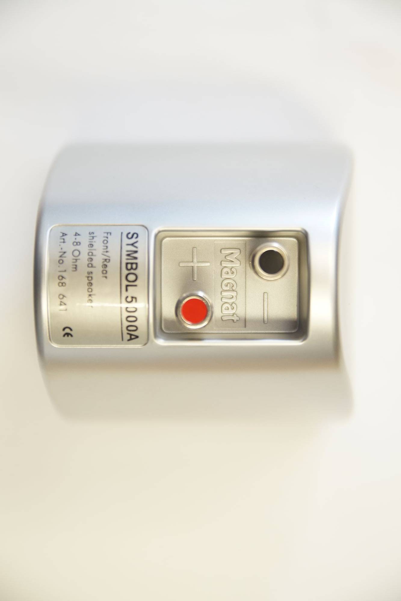 1 Stück Magnat Symbol 5000A Front Lautsprecher 90 Watt max.Silber