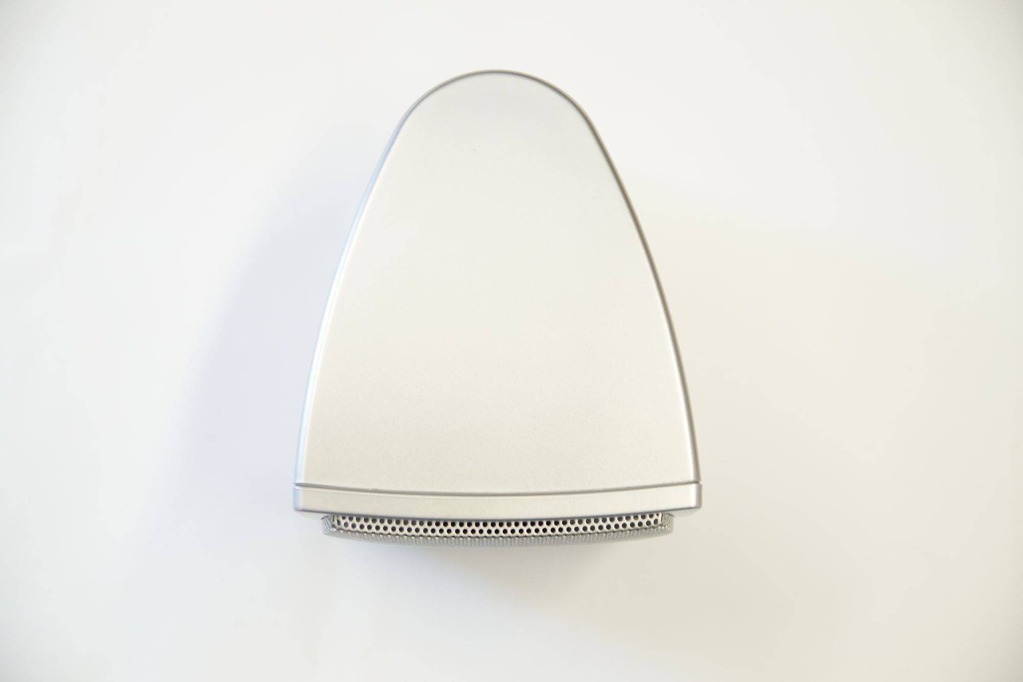 1 Stück Magnat Symbol 5000A Front Lautsprecher 90 Watt max.Silber