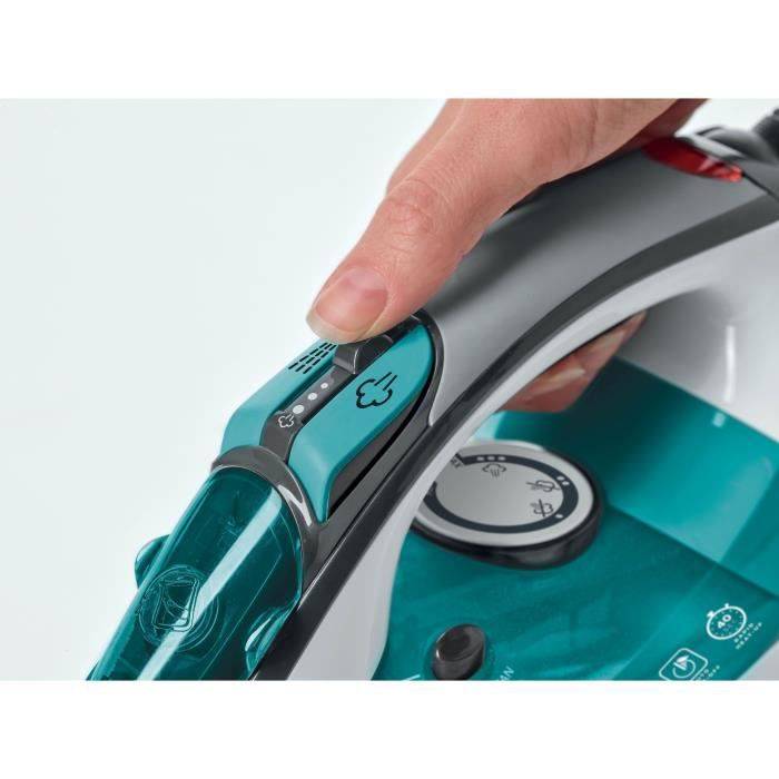 POLTI QC120 - Vaporella Quick & Comfort Bügeleisen - 2220W - 30gr / min - Steam Boost 180g - 300ml Tank - Wassersprüher