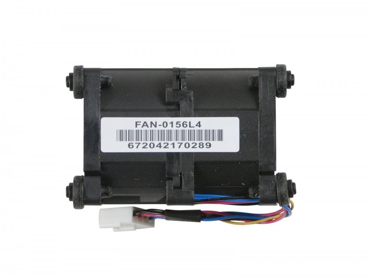 Schwarze Elektrolüftermotor-Baugruppe mit Etikett „FAN-0156L4" und angebautem Steckverbinder auf weißem Hintergrund