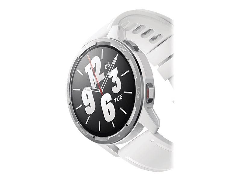 Silberne Smartwatch mit rundem schwarzen digitalem Zifferblatt, das große weiße Zahlen anzeigt, und weißem Armband auf einfachem Hintergrund.