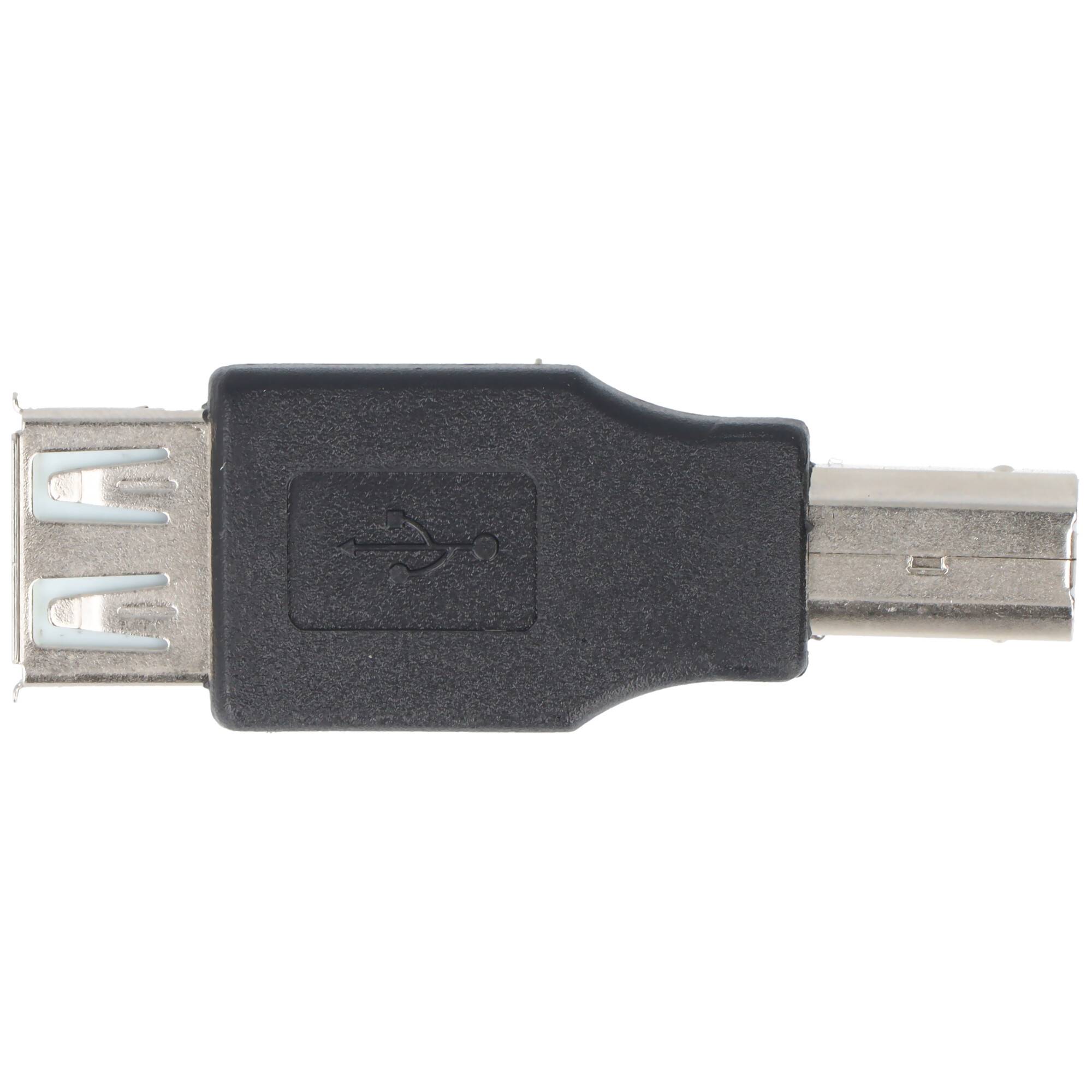 Ein schwarzer USB-Adapter mit einem weiblichen Typ-A-Anschluss auf der einen Seite und einem männlichen Typ-B-Anschluss auf der anderen Seite, verwendet zum Verbinden von Geräten.
