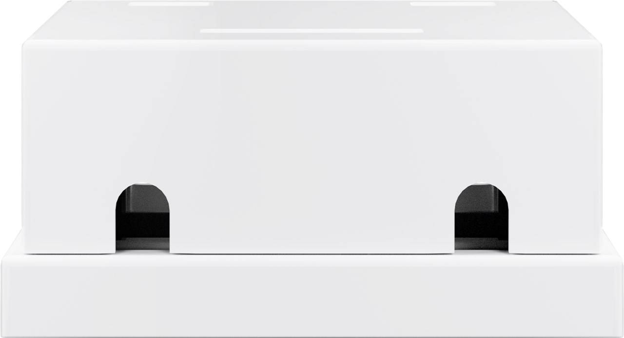 Ein weißes Ecksofa mit minimalem Design, mit einer glatten Oberfläche und abgerundeten Armlehnen, vor einem neutralen Hintergrund.