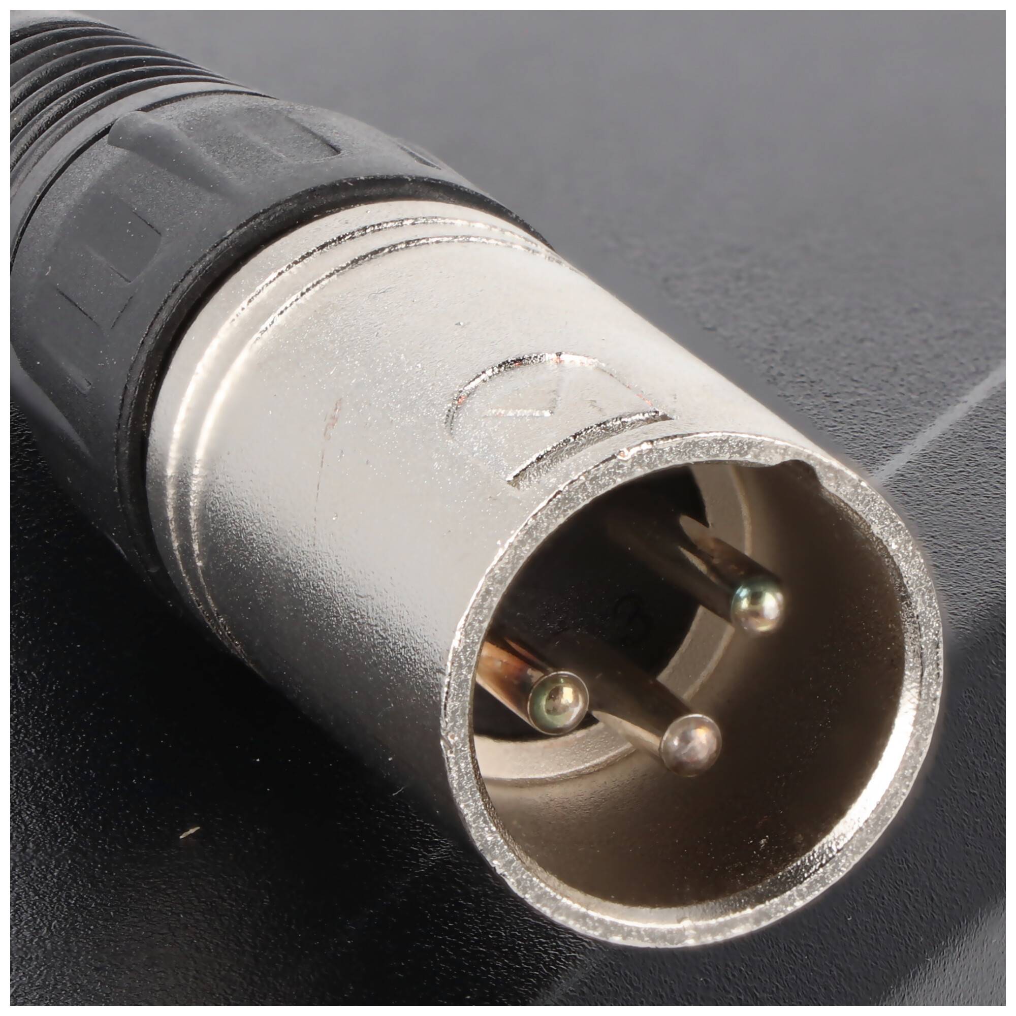 XLR 3polig GIANT Schnellladegerät 36V 4A XLR 3-polig / CAN-Bus 544M36V4AGLI180-10V 9gb1680202