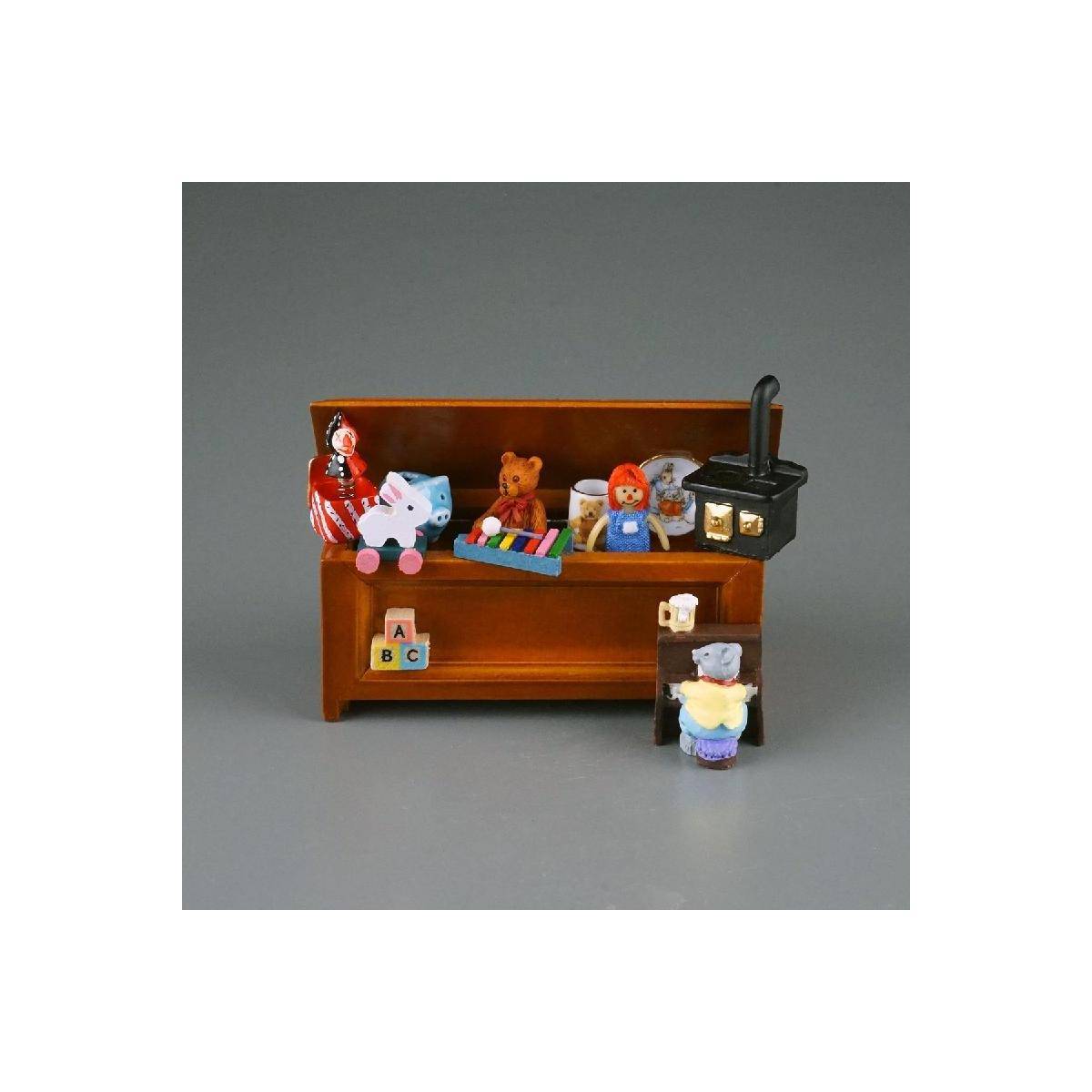 001.854/0 - Gefüllte Spielzeugtruhe, Miniatur im Maßstab 1:12