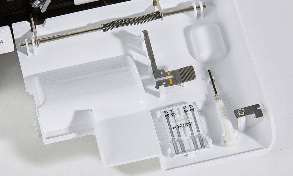 Brother Overlock 2104 D