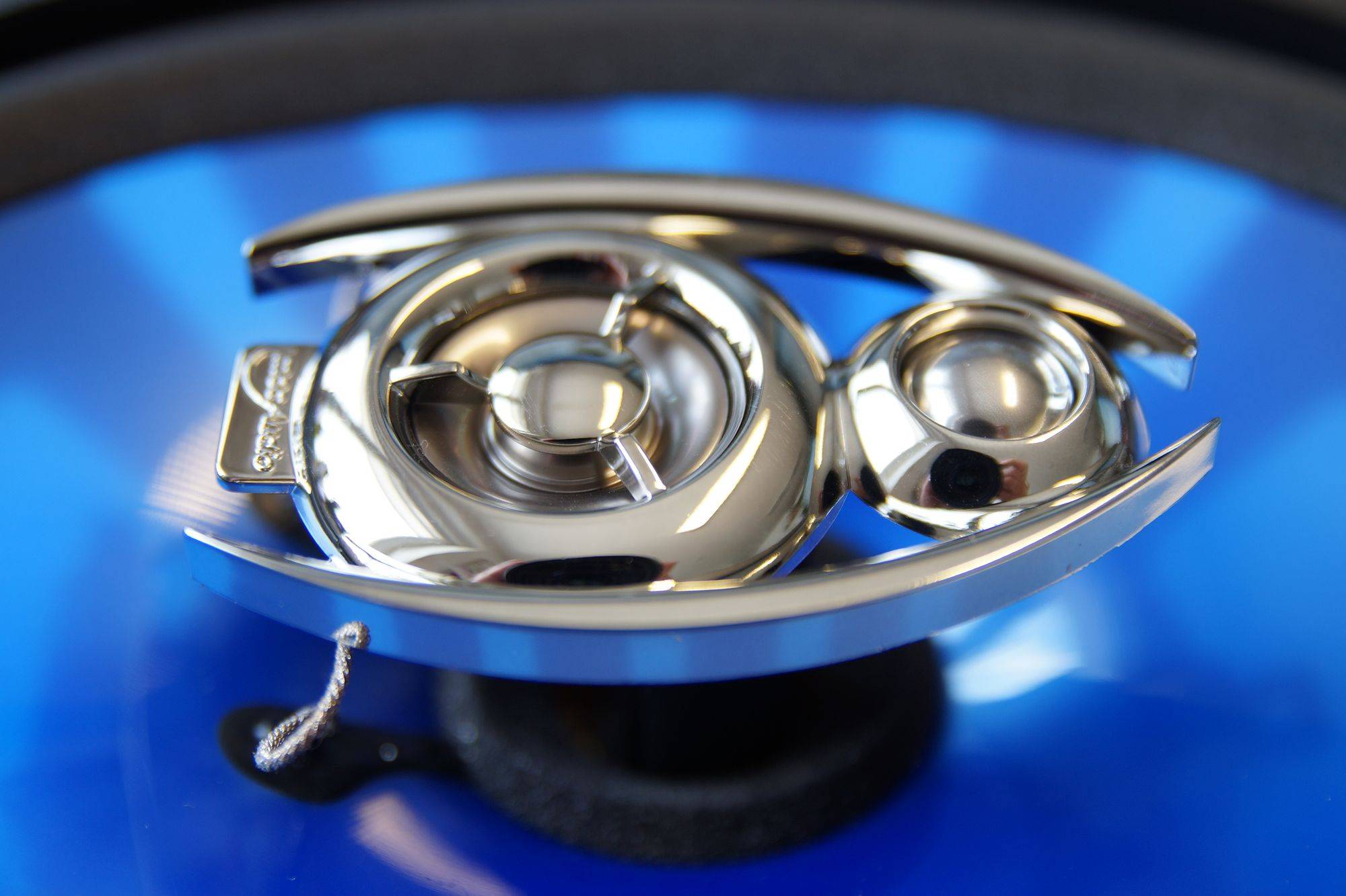 1 Paar 3-Wege 6x9 Zoll Triax System mac Audio Premium S 69.3 LED