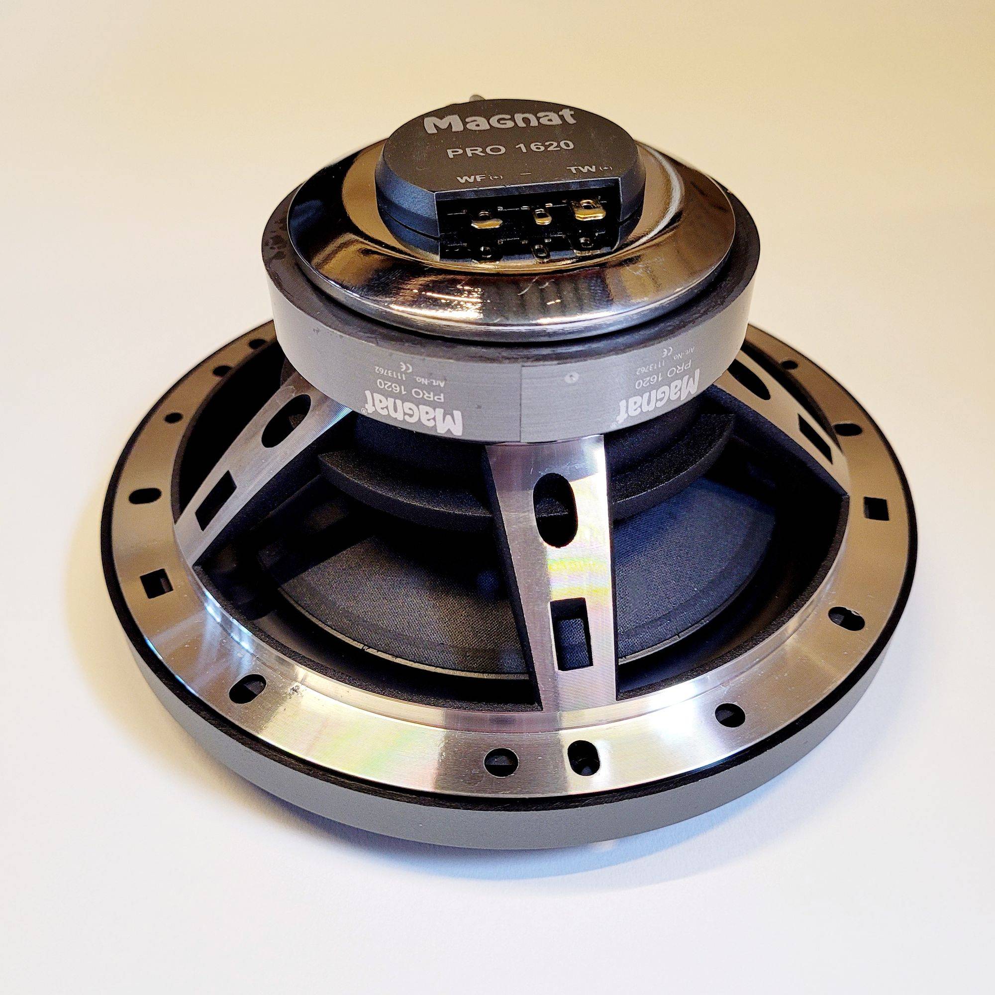 1 Paar 165 mm 2-Wege Koax System Magnat Pro 1620 High End Lautsprecher