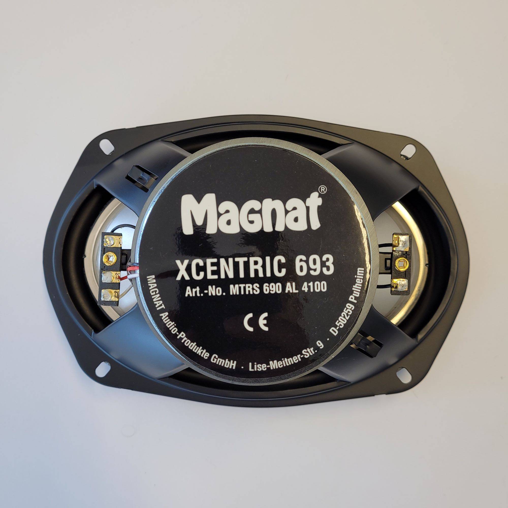 1 Paar Magnat 6x9 3-Wege Triax System Xcentric 693, 200 Watt max.,