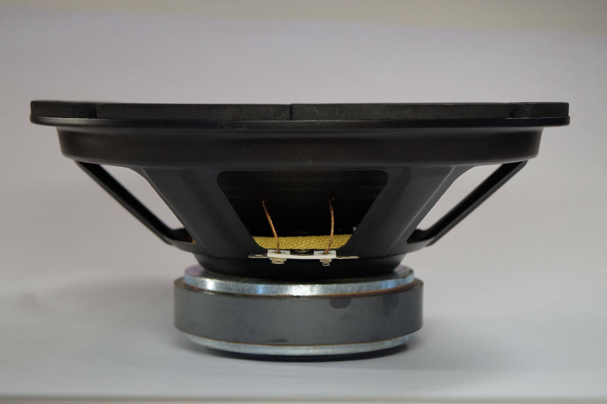 Mac Audio Quattro 25,25 cm Subwoofer,Basslautsprecher,Tieftöner