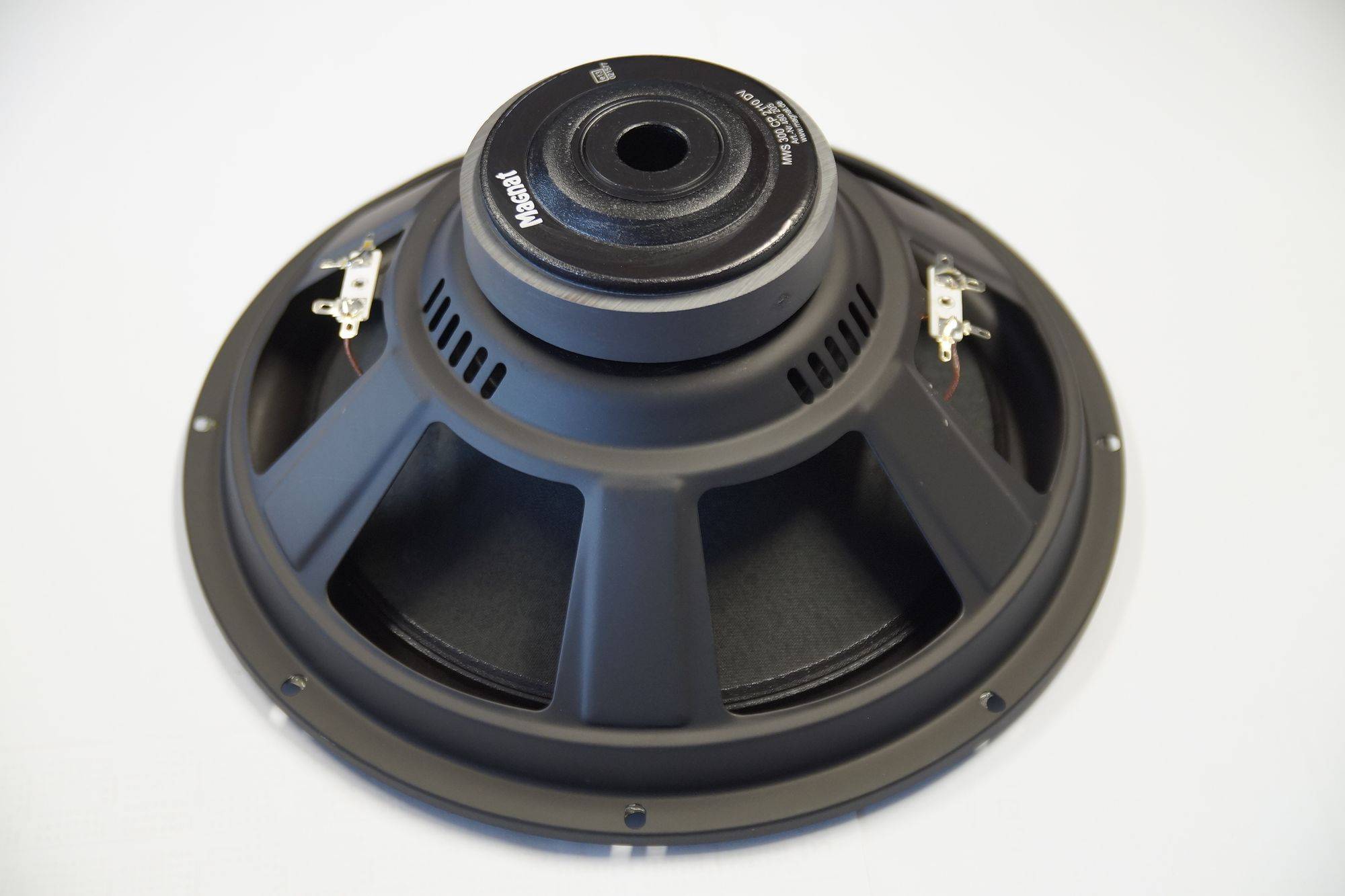Magnat Active Reflex 300 mm Subwoofer Tieftöner Basslautsprecher