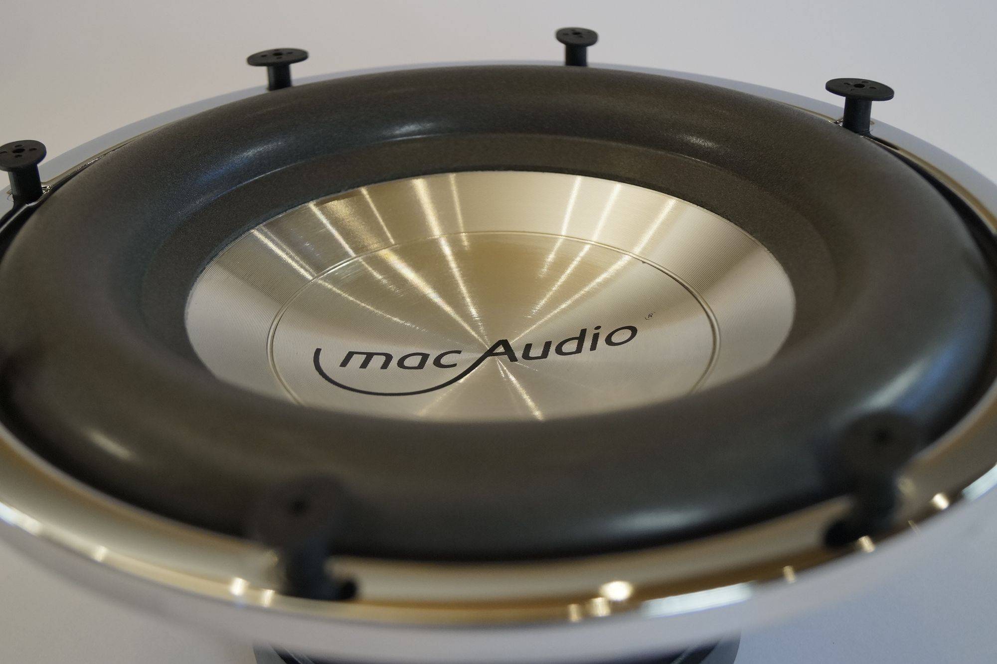 Mac Audio ICE FIRE 125 MAWS 250 CPP 4140 IX NL Subwoofer Basslautsprecher