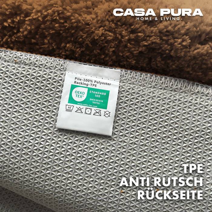 FLOORDIREKT Badematte Sky - Flauschiger Badvorleger mit dichtem Flor - Eckig - Braun - 50 x 80 cm