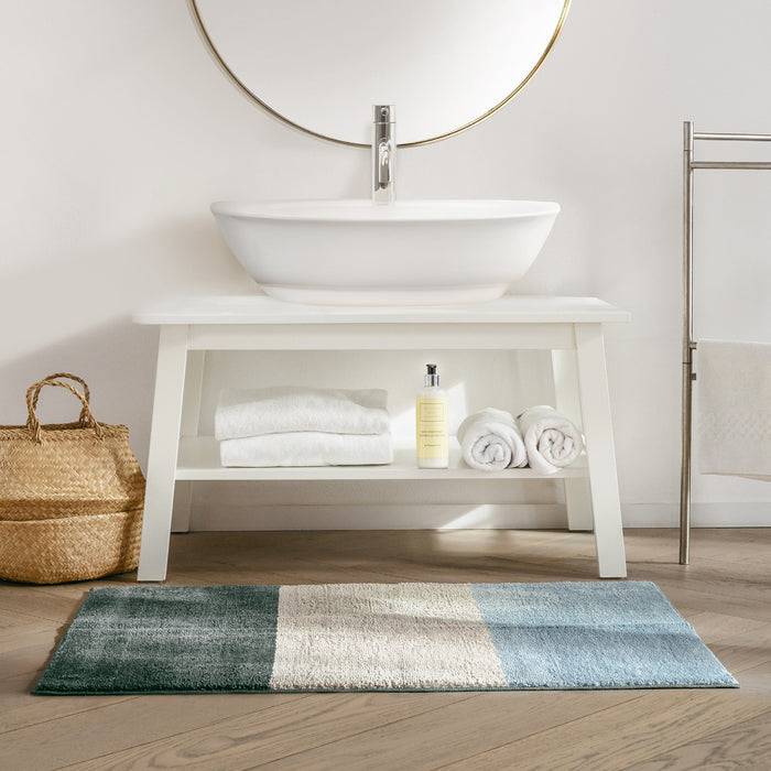 FLOORDIREKT Badteppich Horizont - Moderne Badematte in verschiedenen Farben - Rutschhemmend & Pflegeleicht - 60 x 90 cm