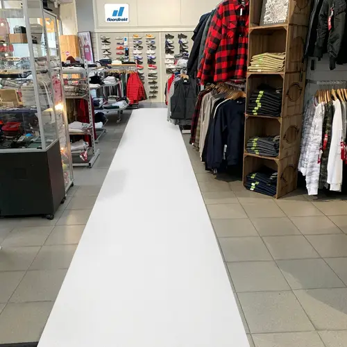 Karat Messeteppich auf Maß | Sintra | Weiß 0100 | 100x150 cm Karat Messeteppich auf Maß | Sintra | Weiß 0100 | 100x150 cm