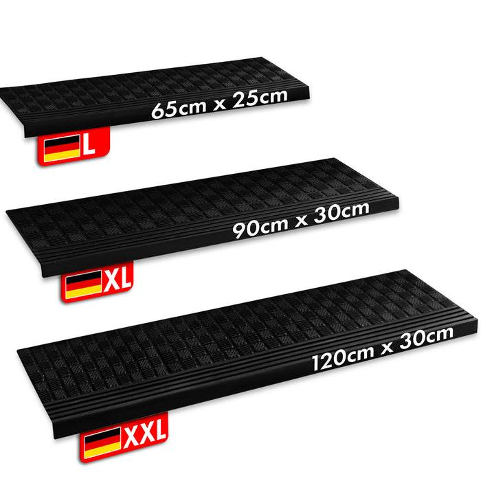 Drei schwarze Schaumstoffpolster in verschiedenen Größen: 65x25 cm, 90x30 cm und 120x30 cm, jeweils mit Größenetiketten XL und XXL versehen.