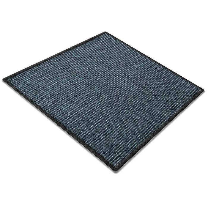 Ein blauer und schwarzer strukturierter quadratischer Teppich mit einem subtilen Muster, der eine Nahaufnahme seiner Oberfläche und dunkle Kanten zeigt.