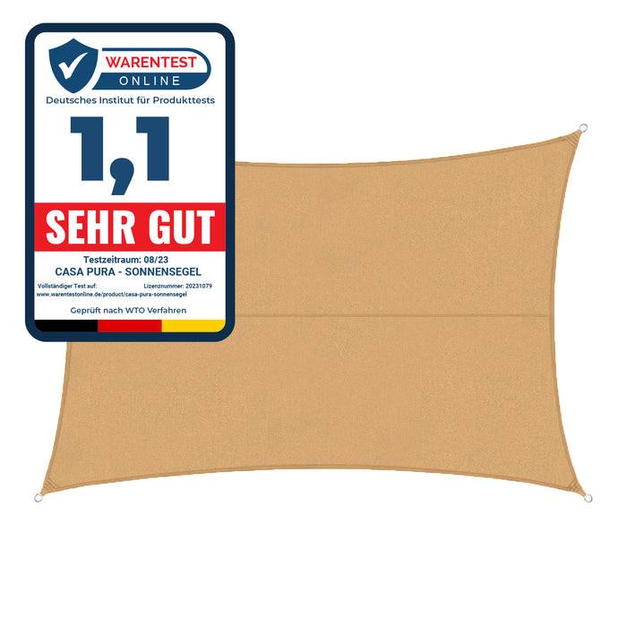 Ein beiges Sonnenschutzsegel mit einem Qualitätsbewertungsetikett darauf, das eine Bewertung von 