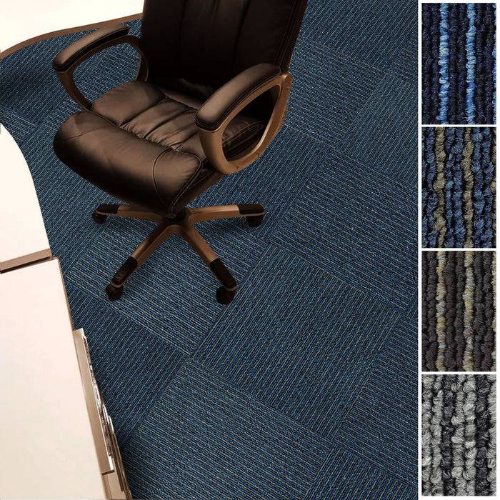 Bürostuhl auf blauem Teppich mit vertikalen Linien; Seitenpanel zeigt fünf Teppichmuster in unterschiedlichen Blau- und Grautönen.