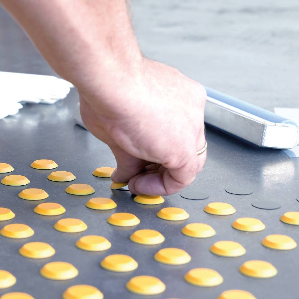 Express-Verlegeschablone für 50 Kunststoffnoppen,für den Innenbereich,330x330mm