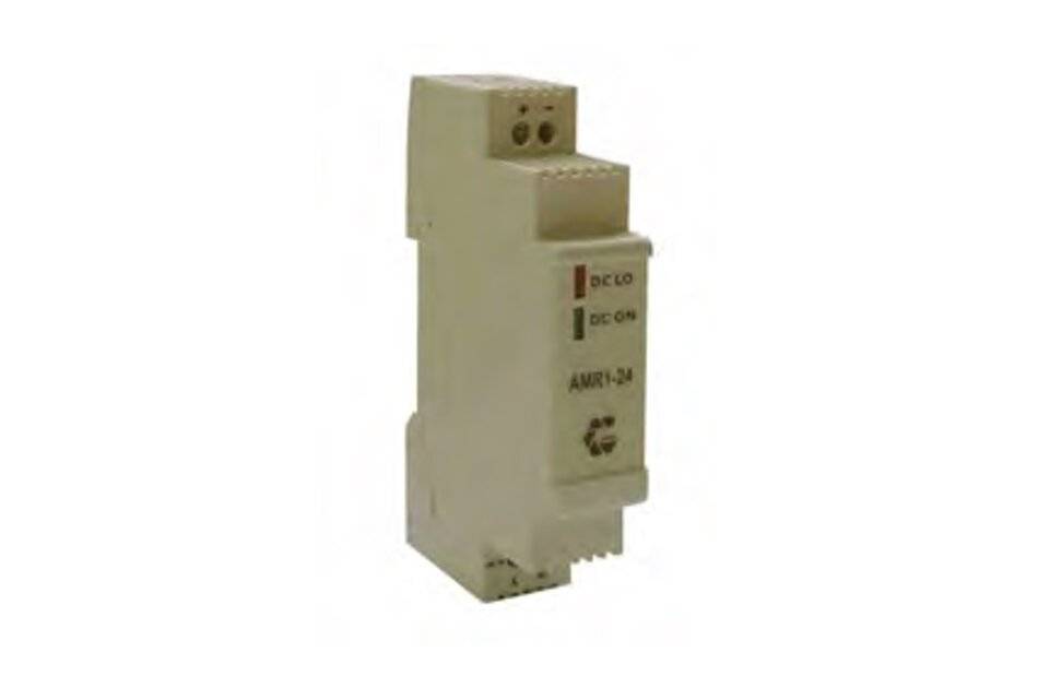Weißes DIN-Schienen-Elektrorelaismodul mit der Bezeichnung „AMR-24