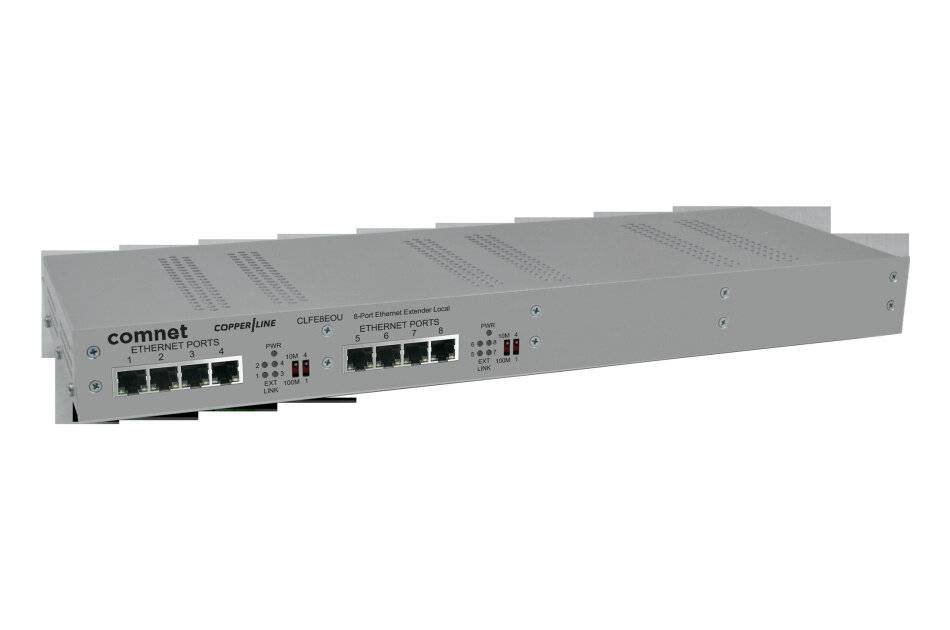 Rack-montierter Comnet Ethernet-Switch mit mehreren Ethernet-Anschlüssen auf der Frontplatte und Status-LEDs auf einem grauen Metallgehäuse.