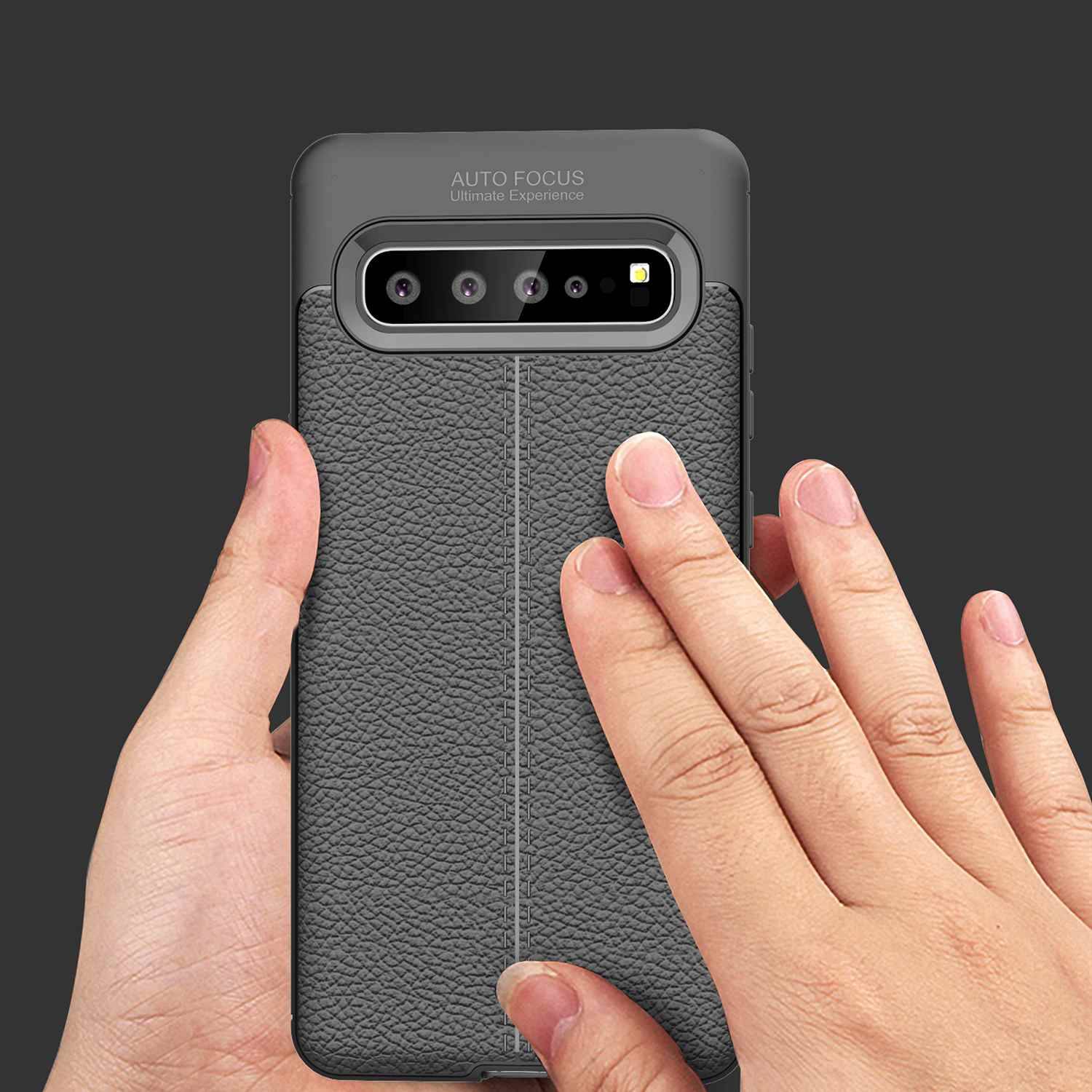 Cadorabo Hülle für Samsung Galaxy S10 5G Schutzhülle in Schwarz Handyhülle TPU Etui Kunstleder-Applikation